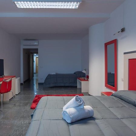 Delta Rooms Олбия Екстериор снимка
