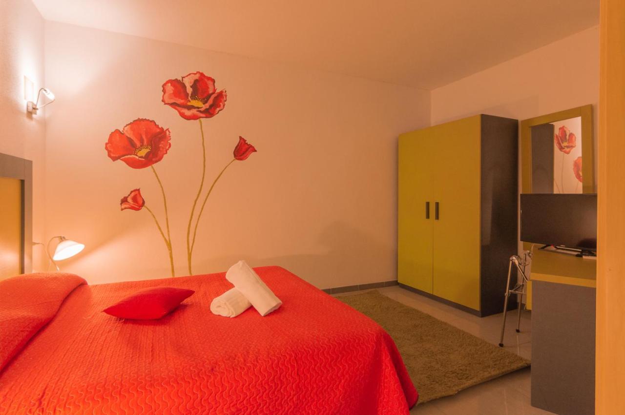 Delta Rooms Олбия Екстериор снимка