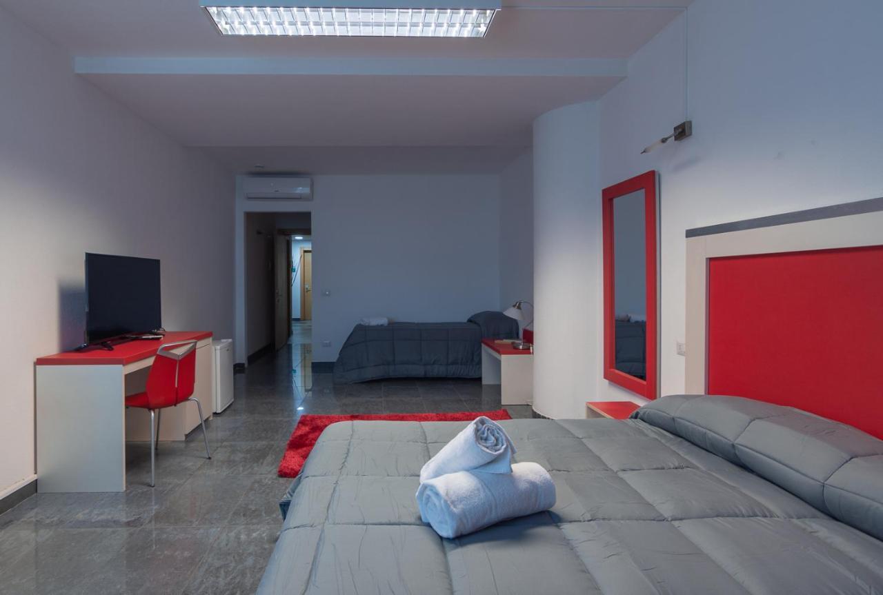 Delta Rooms Олбия Екстериор снимка