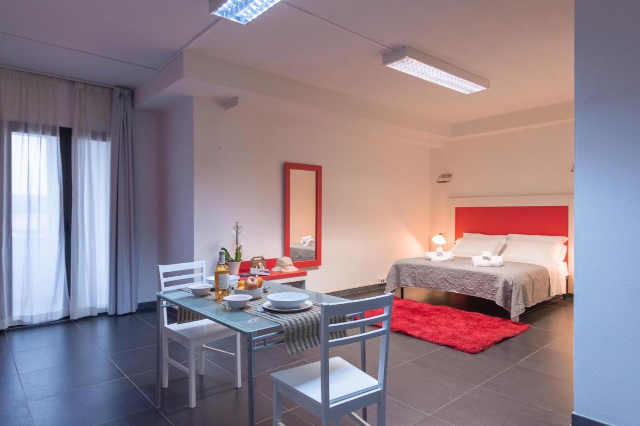 Delta Rooms Олбия Екстериор снимка