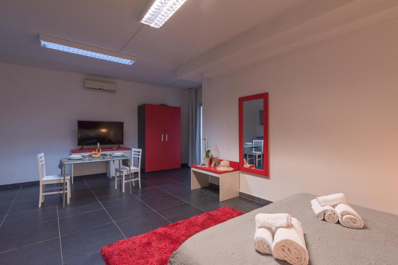 Delta Rooms Олбия Екстериор снимка