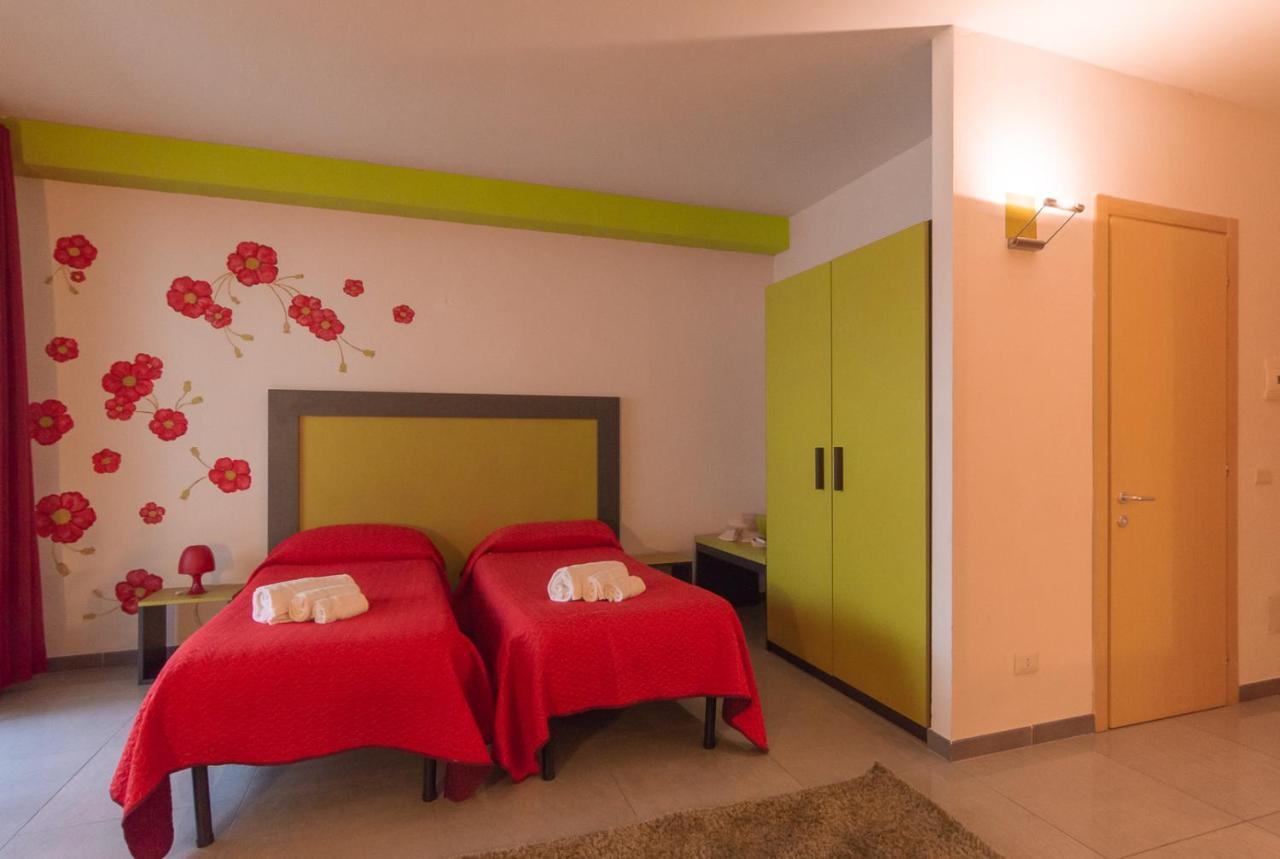 Delta Rooms Олбия Екстериор снимка